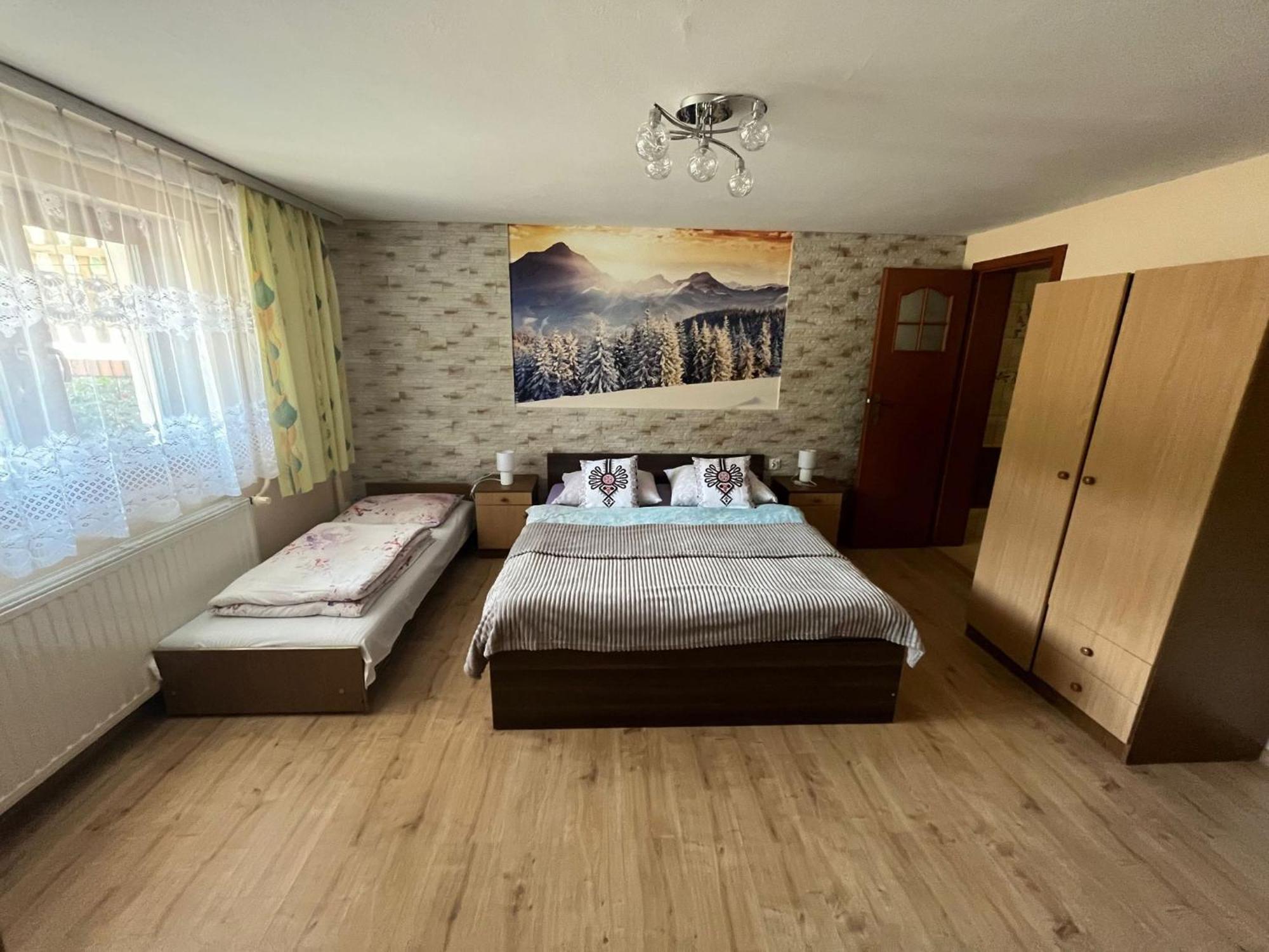 Pokoje Goscinne U Anieli Szczyrk Luaran gambar