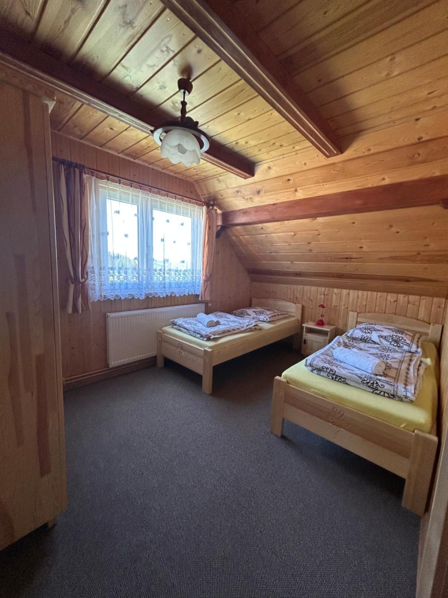 Pokoje Goscinne U Anieli Szczyrk Luaran gambar